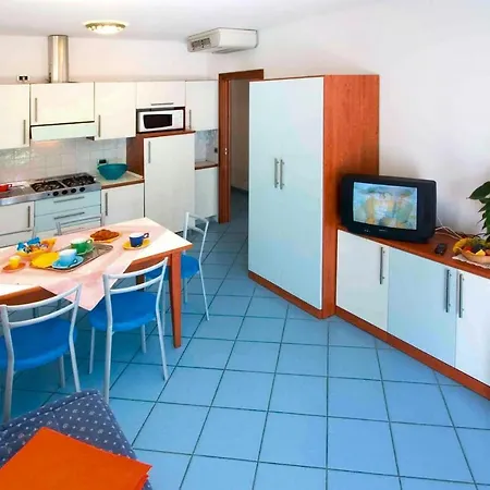 Apartment Bosco Canoro Lido Del Sole - Ivn01315-cya *